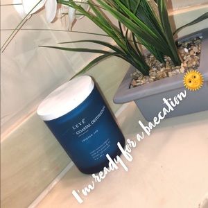 Meet your Posher, Latisha